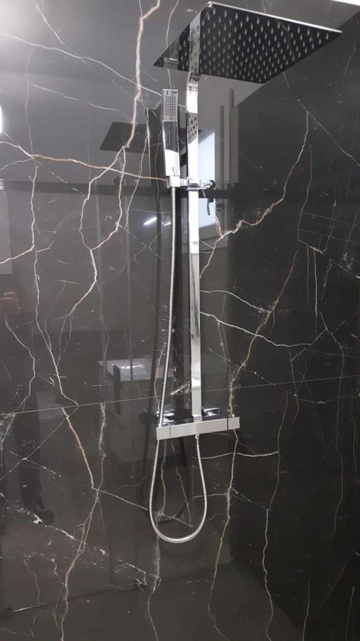 Elite Luxury Residence ตอร์เรซูดา ภายนอก รูปภาพ