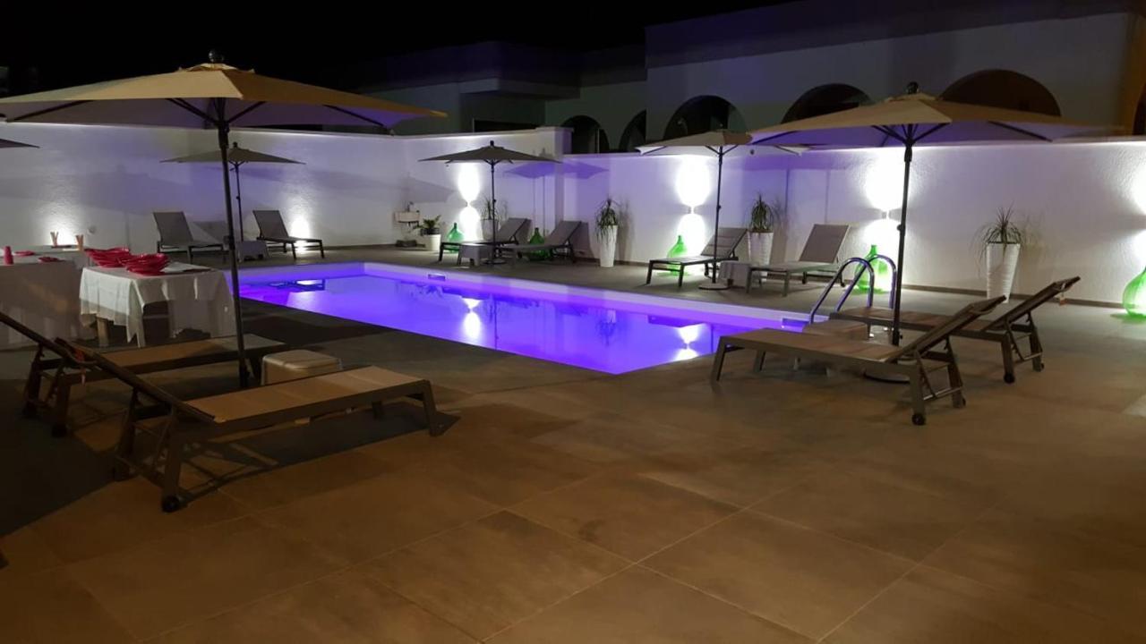 Elite Luxury Residence ตอร์เรซูดา ภายนอก รูปภาพ